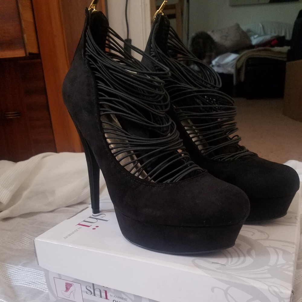 Shi Platform Heels